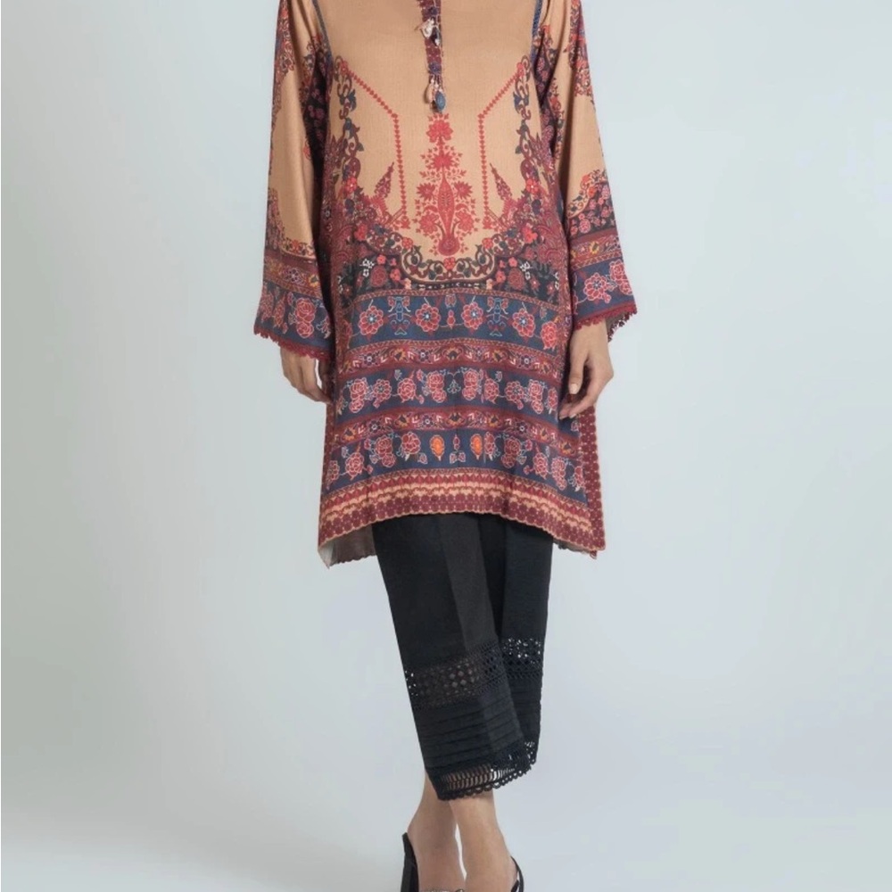 Elegant Tan Women's Kurta and Pants set